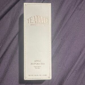 Teatime Apple Matcha Tea Cleansing Toner - White
